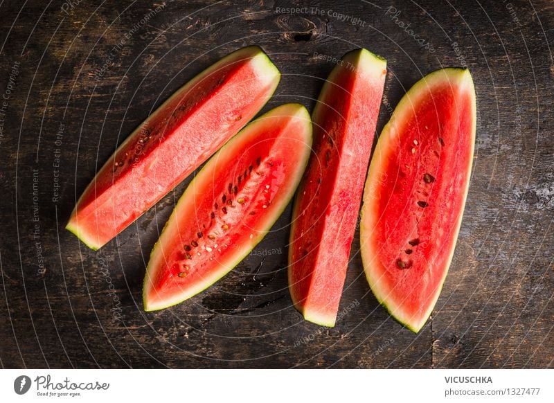 Reife Wassermelone Lebensmittel Frucht Dessert Ernährung Bioprodukte Vegetarische Ernährung Diät Stil Design Gesunde Ernährung Sommer Garten Tisch Natur Scheibe