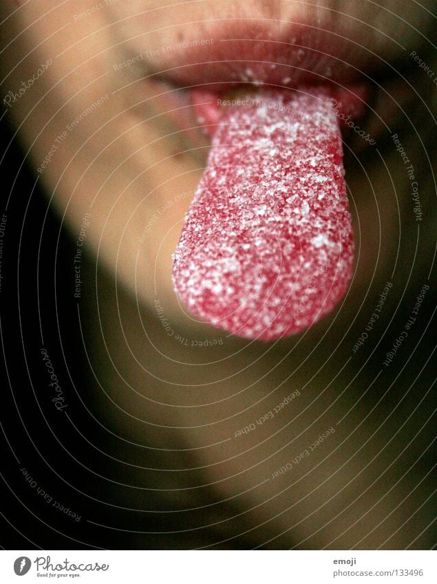 leck mich Zucker Weingummi prickeln süß lutschen Gummi fruchtig Lippen ungesund lecker Süßwaren Jugendliche Wut Zunge saure Zungen himbeer Erdbeeren lick sweet