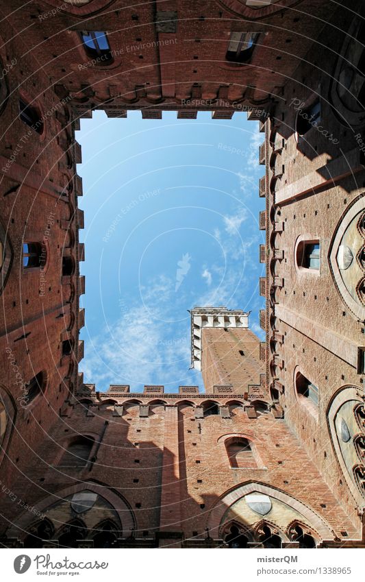 Siena's Himmel. Kunst ästhetisch Italien Historische Bauten Toskana Süden mediterran Städtereise Turm ziegelrot Farbfoto Außenaufnahme Experiment abstrakt