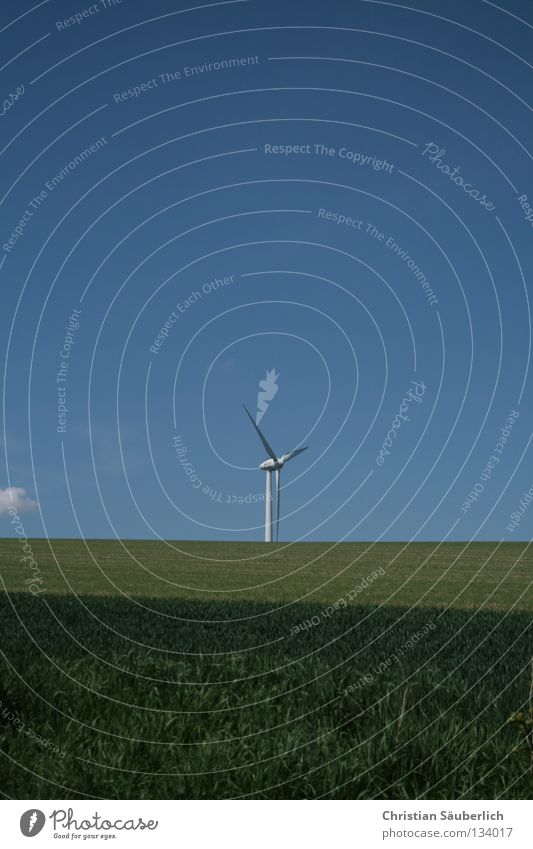 saubere Energie II Windkraftanlage Elektrizität ökologisch Erneuerbare Energie umweltfreundlich Windgeschwindigkeit Zukunft Wolken Wiese Feld Zwilling Grobian