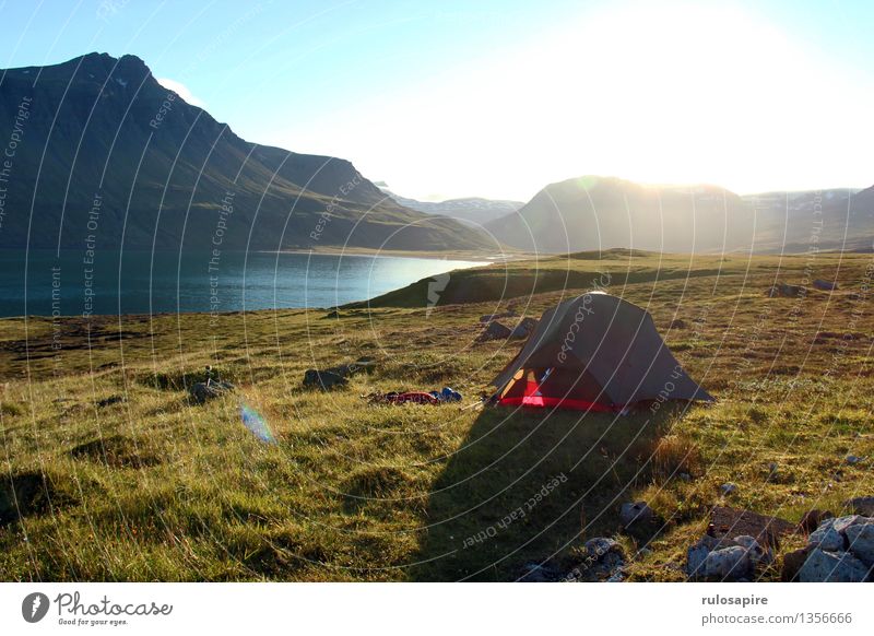 Island #1 Camping Außenaufnahme Ferien & Urlaub & Reisen Abenteuer Ferne Freiheit Sommer Sommerurlaub Meer Insel Berge u. Gebirge wandern Natur Landschaft