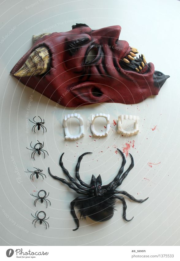 Spinnenfuß & Krötenbein Karneval Halloween androgyn Subkultur Show Maske Teufel Tod Blut krabbeln Aggression außergewöhnlich bedrohlich exotisch fantastisch