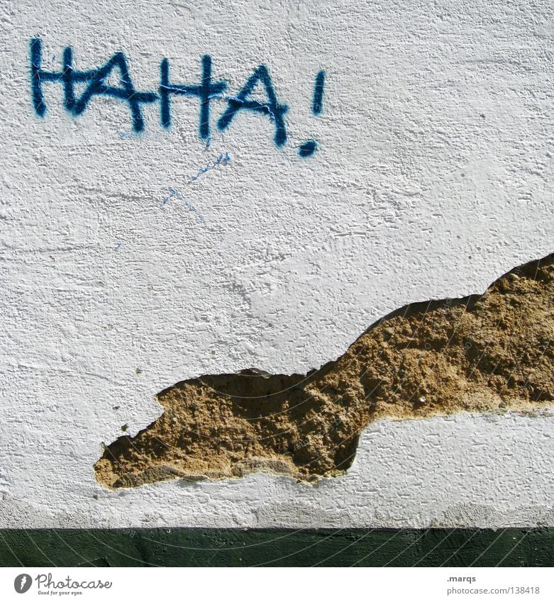 Freude h Wand lustig Straßenkunst kaputt Buchstaben verfallen Verfall Erfolg Gefühle Schriftzeichen Graffiti Wandmalereien Witz lachen grinsen triumphieren