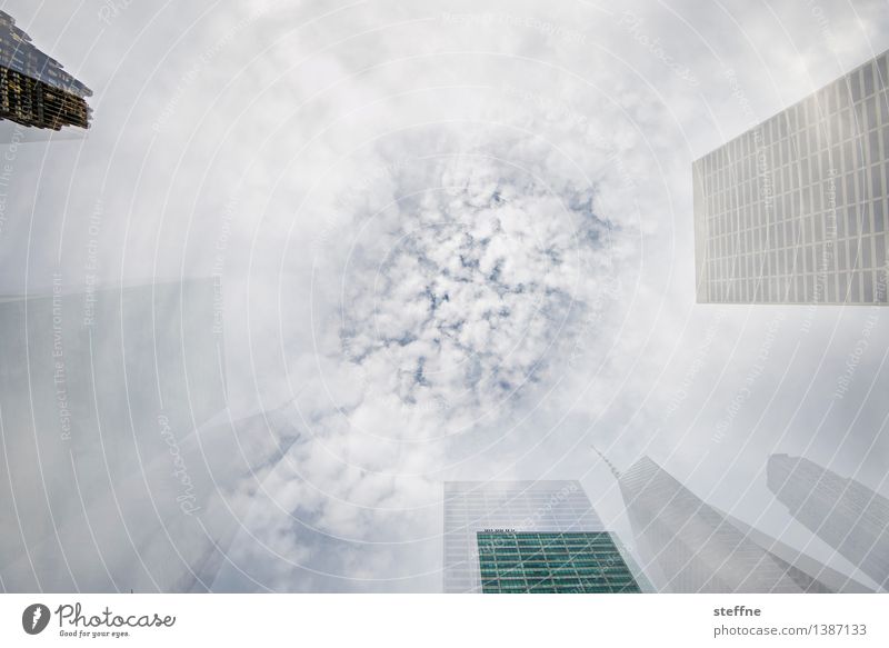 1400 Irritationen Himmel Wolken Manhattan New York City USA Skyline Hochhaus außergewöhnlich Stadt Sog Surrealismus Doppelbelichtung bryant park Farbfoto