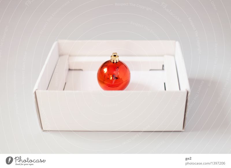 Weihnachtskugel Rot Weihnachten & Advent Karton Verpackungsmaterial Geschenk Christbaumkugel ästhetisch einfach orange rot weiß Vorfreude Design Überraschung