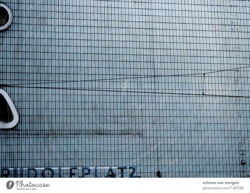 raumgreifend Köln Straßenbahn Platz Fenster Denkmalschutz verfallen rudolfplatz Fliesen u. Kacheln blau Theater