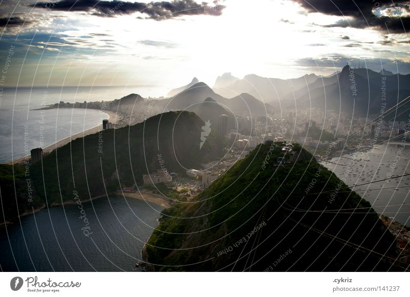 Cidade Maravilhosa Rio de Janeiro Brasilien Dämmerung Sonnenuntergang Südamerika schön Corcovado-Botafogo Bucht Meer Küste Hafenstadt Gegenlicht Sonnenlicht