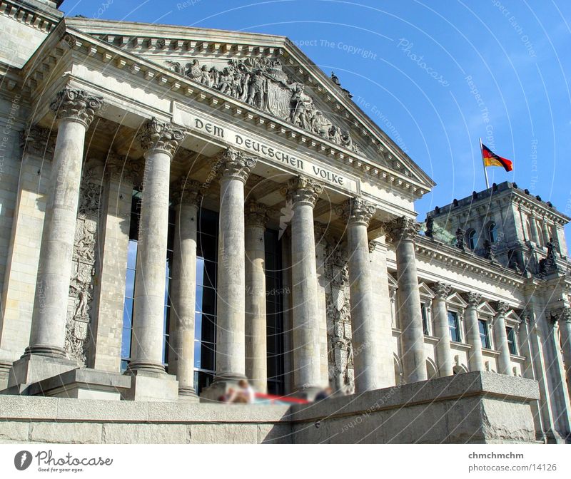 centre_of_politics Portal Politik & Staat Architektur Deutscher Bundestag Berlin Säule Hauptstadt