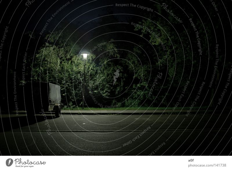 mystic Nacht Laterne Straßenbeleuchtung Elektrizität unterwegs Trauer Einsamkeit Rettung Licht Himmelskörper & Weltall Angst