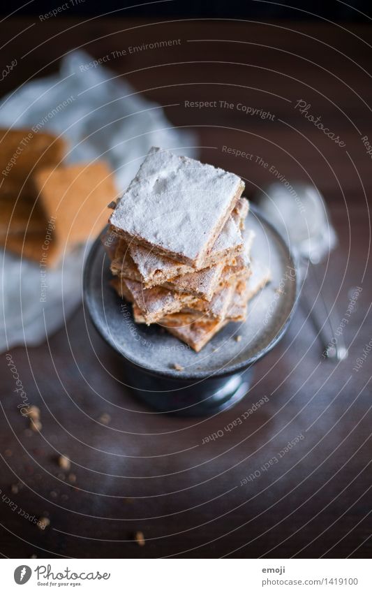 gepudert Dessert Süßwaren Keks Weihnachtsgebäck Plätzchen Puderzucker Ernährung lecker süß Farbfoto Innenaufnahme Menschenleer Tag Schwache Tiefenschärfe