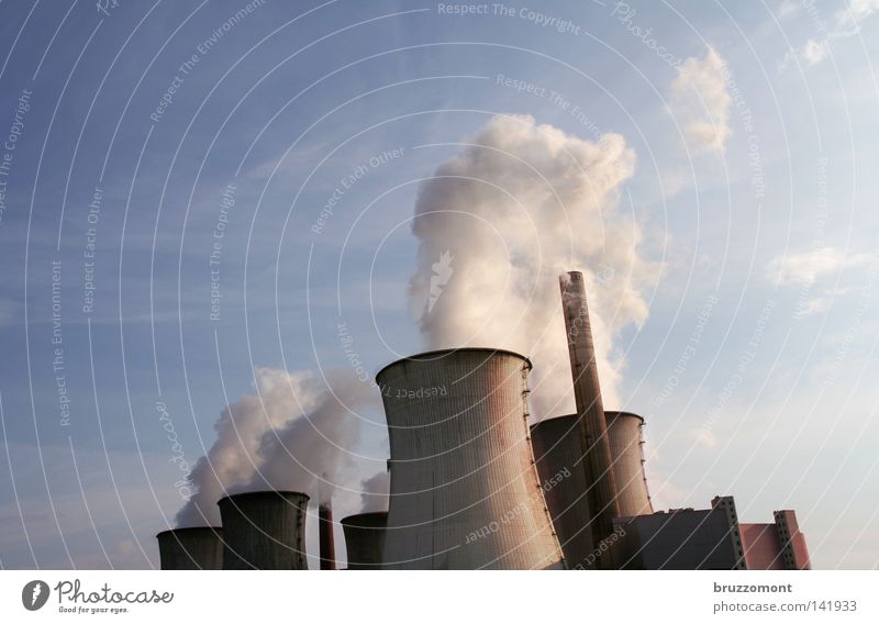 Volldampf Voraus Stromkraftwerke Elektrizität Hochspannungsleitung Umweltverschmutzung Wasserdampf Kernkraftwerk Erneuerbare Energie Industriefotografie
