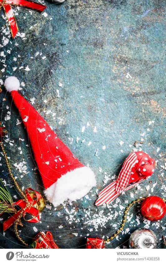 Weihnachtskarte mit Weihnachtsmannmütze und Schnee Stil Design Winter Veranstaltung Feste & Feiern Tradition altehrwürdig Hintergrundbild Top Mütze