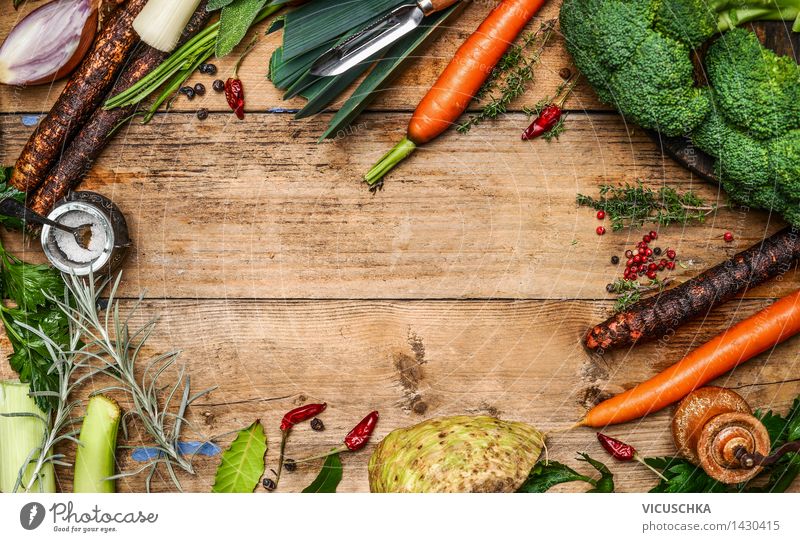 Frisches Gemüse Zutaten für Brühe Lebensmittel Ernährung Abendessen Büffet Brunch Bioprodukte Vegetarische Ernährung Diät Slowfood Gesunde Ernährung Tisch gelb