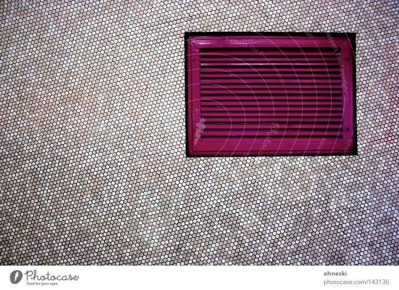 Think Pink Lüftung Lüftungsschacht rosa Farbe Mosaik klein Detailaufnahme U-Bahn Unterführung Studium Ecke unterirdisch