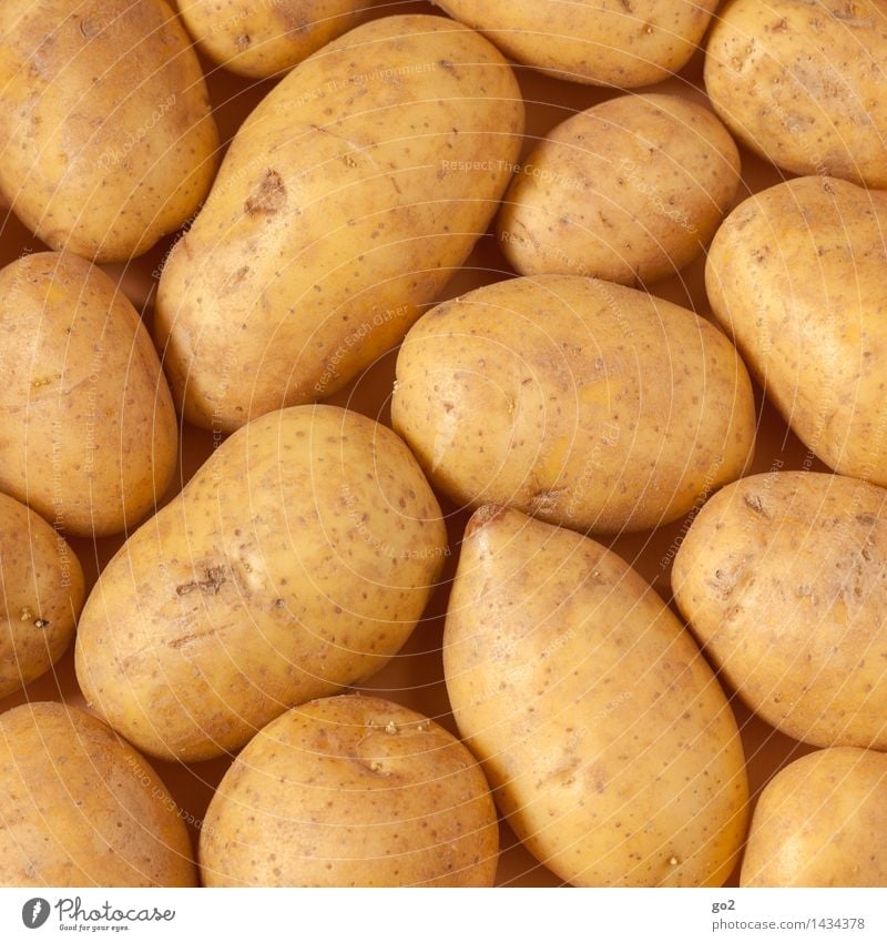 Kartoffeln Lebensmittel Gemüse Kartoffelernte Kartoffelschale Kartoffelgerichte Ernährung Essen Mittagessen Bioprodukte Vegetarische Ernährung Landwirtschaft