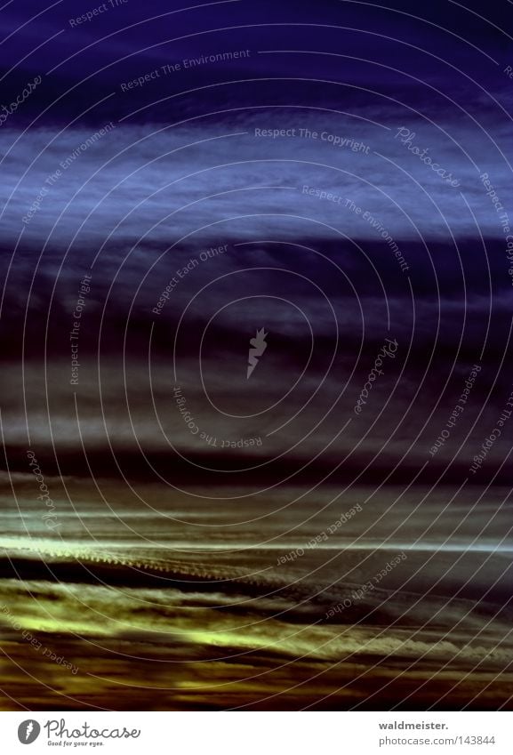 Himmel & Wolken II Luft abstrakt Kondensstreifen Wetter Meteorologie Wetterdienst Abend Gemälde Hintergrundbild Plattencover Stimmung Troposphäre Abenddämmerung