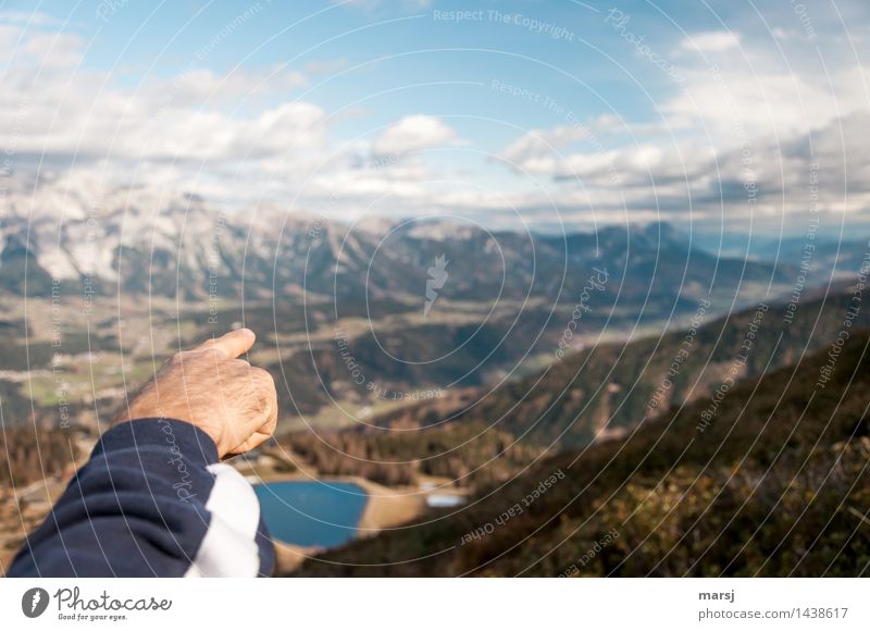 Da drüben... Mensch maskulin Hand Finger 1 Wolken Herbst Schönes Wetter Alpen Berge u. Gebirge Ennstaler Alpen Schlucht Unendlichkeit Ferne zeigen Hinweis