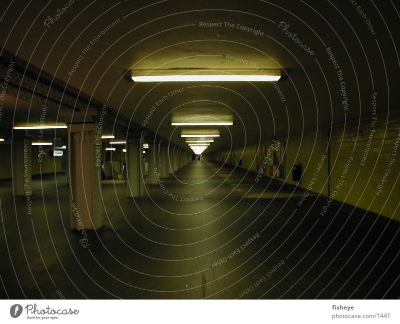Underground Tunnel Neonlicht U-Bahn Club Bahnhof