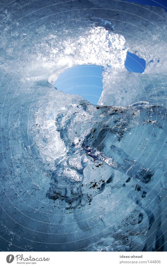Ice of Iceland Eis Schnellzug Island blau Sonne Reflexion & Spiegelung gefroren Jökulsárlón Eisscholle kalt Verlauf Loch Winter Grundbesitz