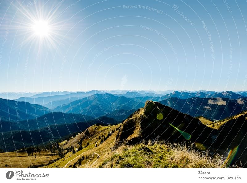 Richtung Österreich Freizeit & Hobby wandern Natur Landschaft Sonne Sonnenlicht Herbst Schönes Wetter Alpen Berge u. Gebirge Gipfel nachhaltig natürlich blau