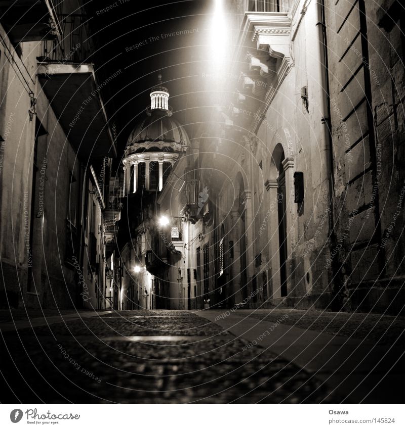 Ragusa 03 Dubrovnik Sizilien Italien Stadt Barock antik Nacht Nachtaufnahme Straße verloren Wege & Pfade Laterne Straßenbeleuchtung Fassade Religion & Glaube