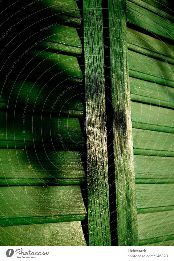schau doch rein Fenster Holz grün Schatten Reflexion & Spiegelung ruhig Ferien & Urlaub & Reisen Kroatien Herbst Abend Mittelmeer verfallen Schlafzimmer