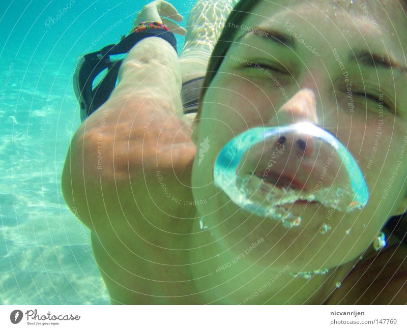bubble tauchen Meer türkis Mallorca Luftblase Wasser Blase diving