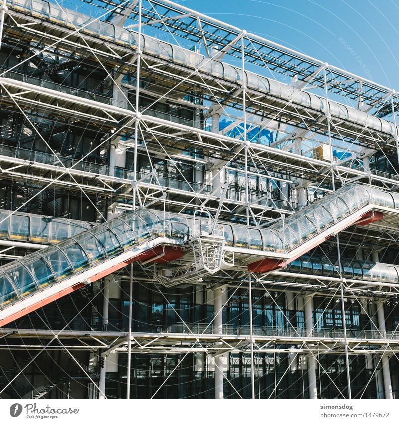 Konstruktion Bauwerk Gebäude Architektur Sehenswürdigkeit Wahrzeichen Centre Pompidou Bildung einzigartig Kultur Kunst Paris Tourismus Reiseführer Frankreich