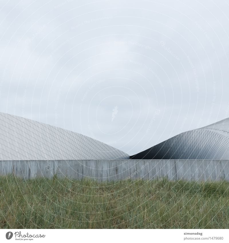 Strukturen Wolken Gras Sträucher Menschenleer Bauwerk Gebäude Architektur einzigartig minimalistisch Metall Strukturen & Formen Beton grau Kopenhagen Dänemark