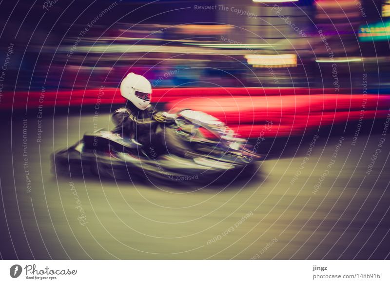Zieh! zieh! zieh! Go-Kart Sport Motorsport Sportveranstaltung Mensch Mann Erwachsene 1 fahren Geschwindigkeit Freude Konzentration Mitläufer fokussieren
