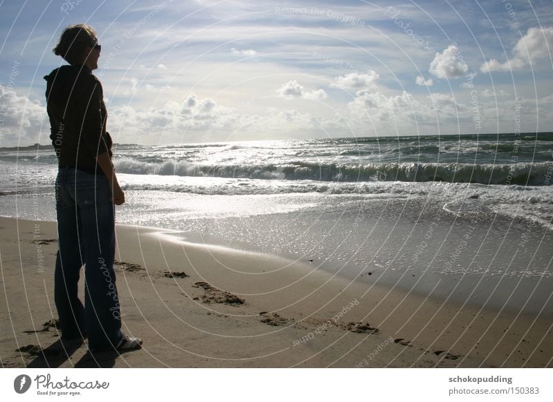 Allein mit den Wellen Meer Wasser träumen Sand Sonne Nordsee Dänemark Brandung Wolken Denken Strand Küste