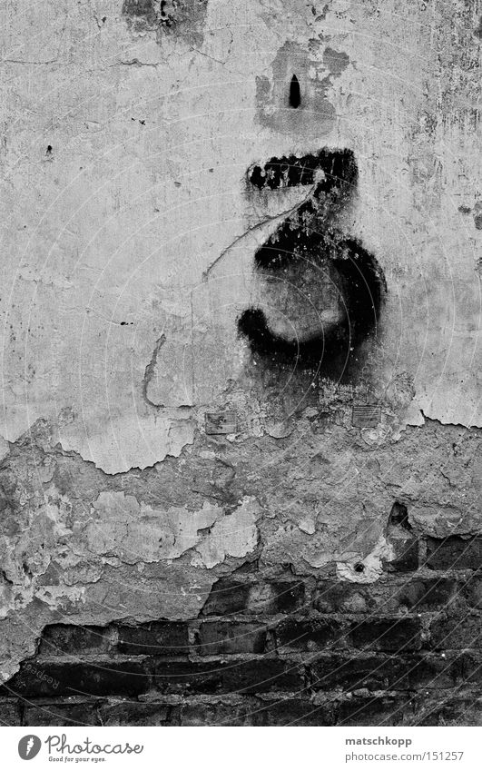 Verfallene Nummer Drei 3 Ziffern & Zahlen Ruine alt verfallen schäbig dreckig Mauer Demontage Schwarzweißfoto schwarz Backstein Schilder & Markierungen