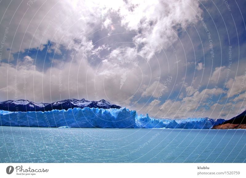 Perito Moreno Gletscher in Patagonien (Argentinien) Ferien & Urlaub & Reisen Meer Winter Schnee Berge u. Gebirge Natur Landschaft Himmel Wolken Park Felsen