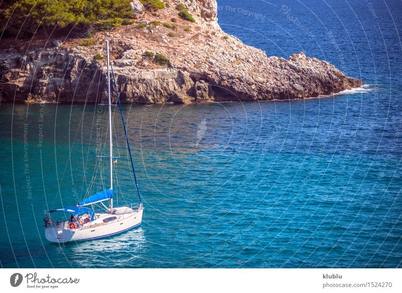 Blaues Meer und Lieferung in Menorca, Spanien schön Ferien & Urlaub & Reisen Tourismus Sommer Sonne Strand Insel Natur Landschaft Sand Himmel Baum Felsen Küste