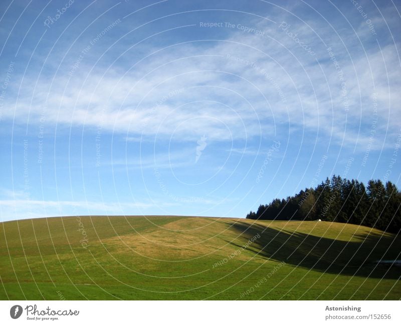 Wnidows - Hintergrund Natur Landschaft Himmel Wolken Horizont Herbst Wiese Wald Hügel blau grün Hintergrundbild Bodenbelag Schatten Kontrast Weide Ferne