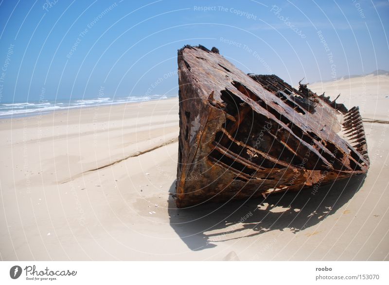 Cape Coast Wrack Meer Strand Schiffbruch Kap Sand Wasserfahrzeug Stiefel einsiedlerisch Küste verfallen Wellen Strang einsamen Roobo