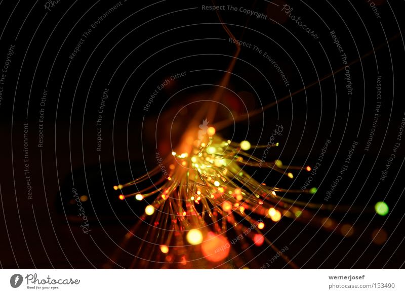 lichtleiter Licht Wellen Laser gelb rot grün schwarz Geschwindigkeit Feste & Feiern Leiter High-Tech Konzert Elektrizität Frequenz Telekommunikation