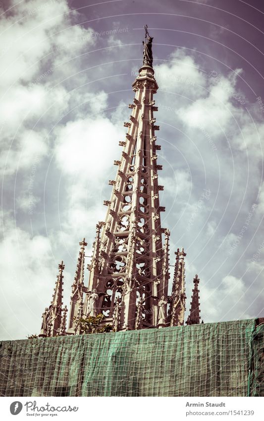 Kathedrale des heiligen Kreuzes, Barcelona Stil Ferien & Urlaub & Reisen Tourismus Sommer Dekoration & Verzierung Himmel Schönes Wetter Stadtzentrum Altstadt