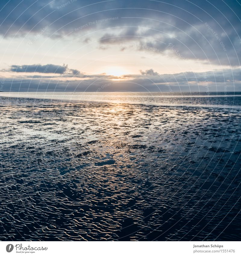 Norddeich III Natur Wasser Himmel Himmel (Jenseits) Wolken Sonnenuntergang Küste Strand Nordsee Meer Endzeitstimmung Religion & Glaube untergehen blau Dämmerung