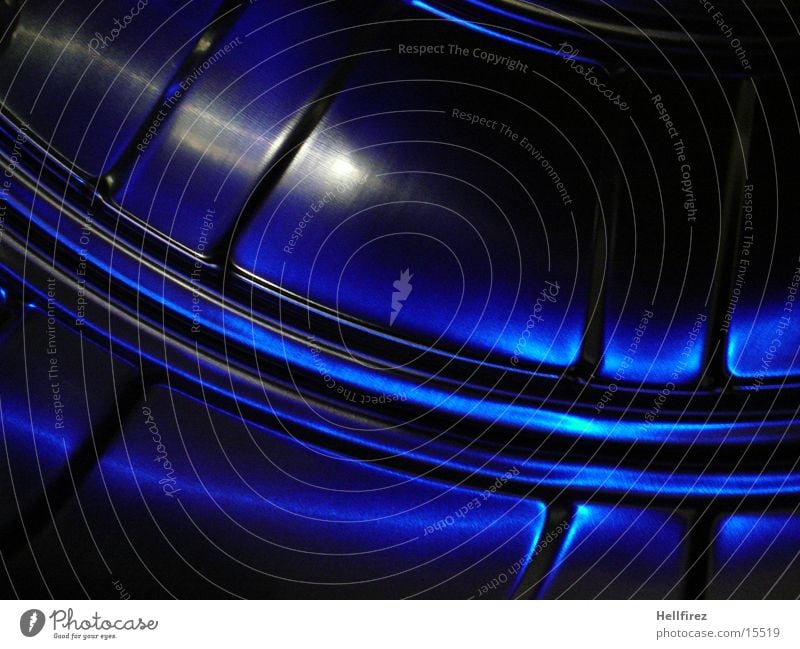 Blau macht Glücklich [4] Stahl Aluminium Silhouette Fototechnik Profil Lochblenden blaues Licht