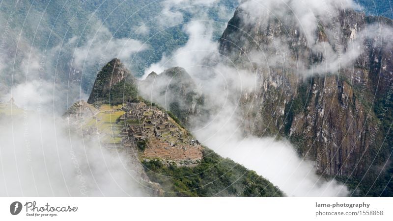 Alter Gipfel Ferien & Urlaub & Reisen Tourismus Abenteuer Berge u. Gebirge wandern Landschaft Wolken Machu Pichu Peru Südamerika Ruine Sehenswürdigkeit