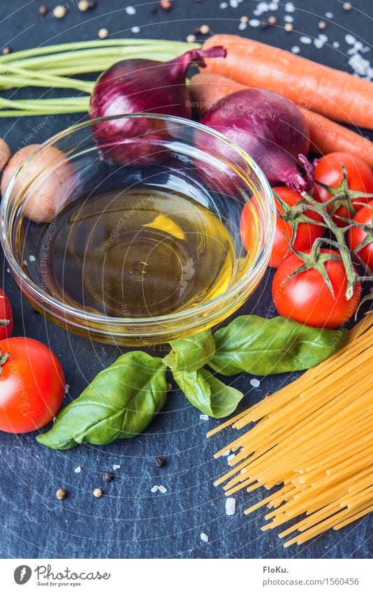 italienisch kochen Lebensmittel Gemüse Teigwaren Backwaren Kräuter & Gewürze Öl Ernährung Mittagessen Bioprodukte Vegetarische Ernährung Diät Italienische Küche