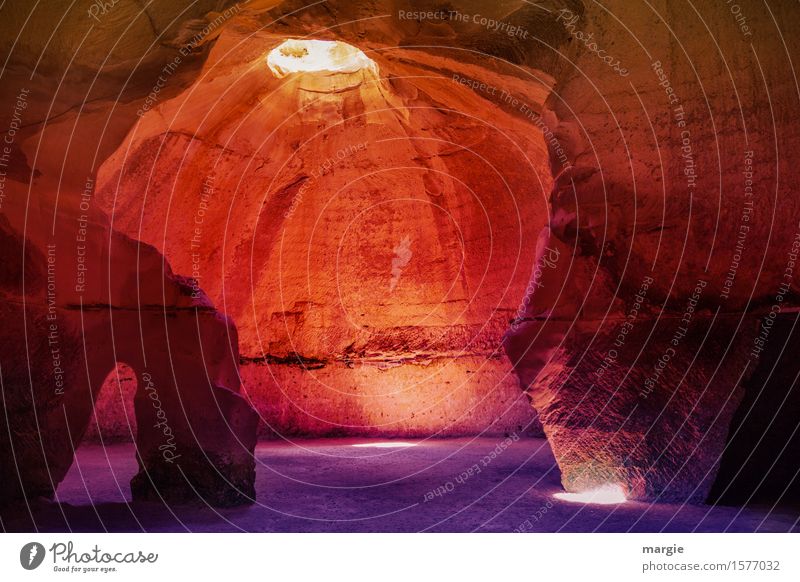 Lichthöhle Ferien & Urlaub & Reisen Tourismus Ausflug Abenteuer Ferne Sightseeing Sommer Sommerurlaub Sonne Sehenswürdigkeit mehrfarbig violett rot Israel