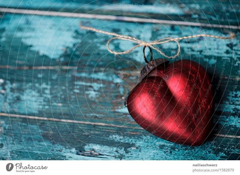 Rotes Herz Valentinstag Muttertag Holz Glas Liebe retro schön blau rot Sympathie Verliebtheit Romantik Lust Sex Menschlichkeit Liebeskummer Sehnsucht