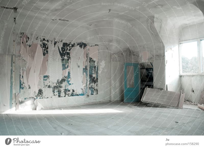 Das Gemälde Architektur Bauruine Fetzen Kunstwerk Wohnzimmer Leerstand Einsamkeit verschütten verfallen verlassene Villa