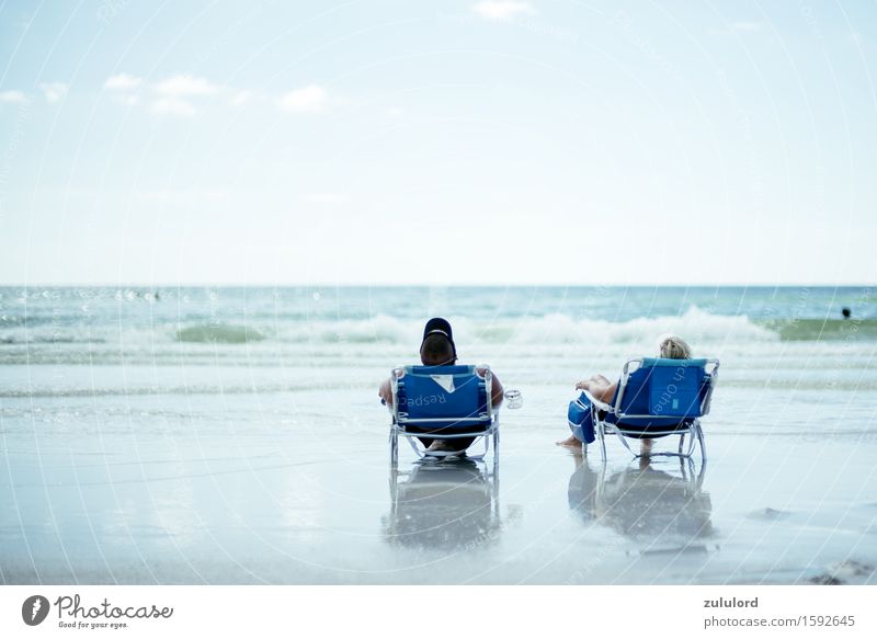 Strandurlaub Glück harmonisch Zufriedenheit Sinnesorgane Erholung ruhig Ferien & Urlaub & Reisen Tourismus Ferne Freiheit Sommerurlaub Sonne Sonnenbad Meer