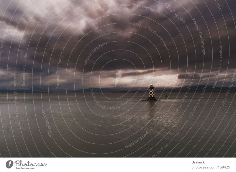 covered lighthouse Meer Wasser See Fluss Wolken Himmel Leuchtturm Gewitter bedeckt Wetter Sturm Schottland Bach clyde