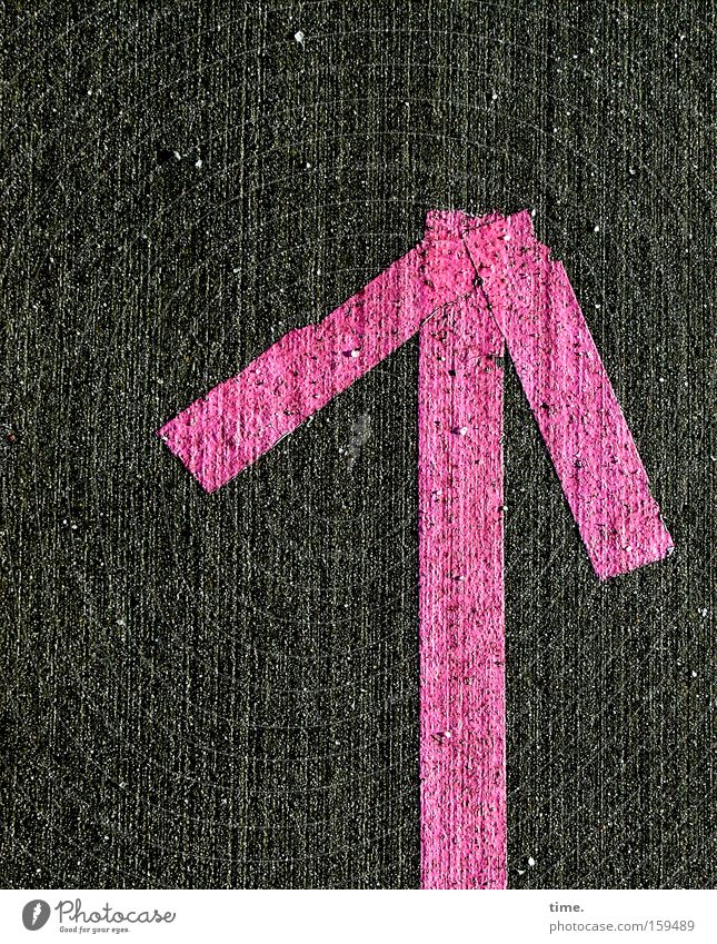 HB09.1 - The Pink Way Kunst Kultur Verkehrswege Wege & Pfade Asphalt Stein Kunststoff Hinweisschild Warnschild Linie Pfeil rosa Bewegung Dienstleistungsgewerbe
