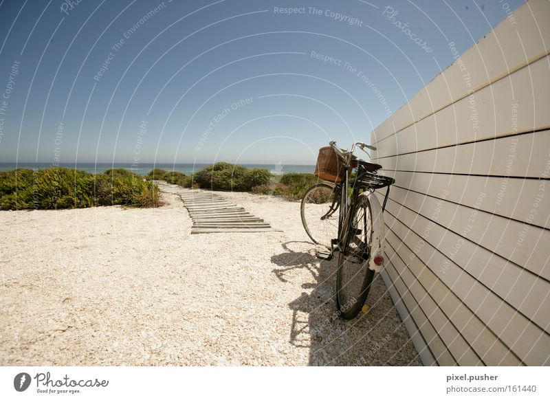 Beachbike Fahrrad Strand Steg Düne Erholung Ferien & Urlaub & Reisen Sand Himmel Meer blau Holiday