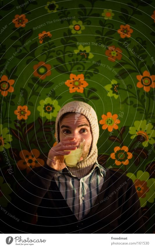 Absinth Alkohol trinken Mütze Blume Rauschmittel Alkoholisiert Tapete Porträt genießen Freude retro